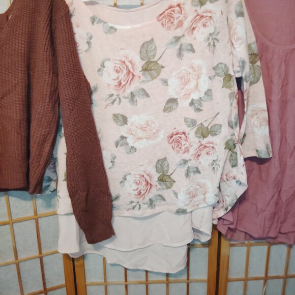 LOT OF 5/$20 WOMENS TOPS SHIRTS BLOUSE SWEATER EDEN & OLIVIA COCOMO~SIZE XL - Picture 3 of 5